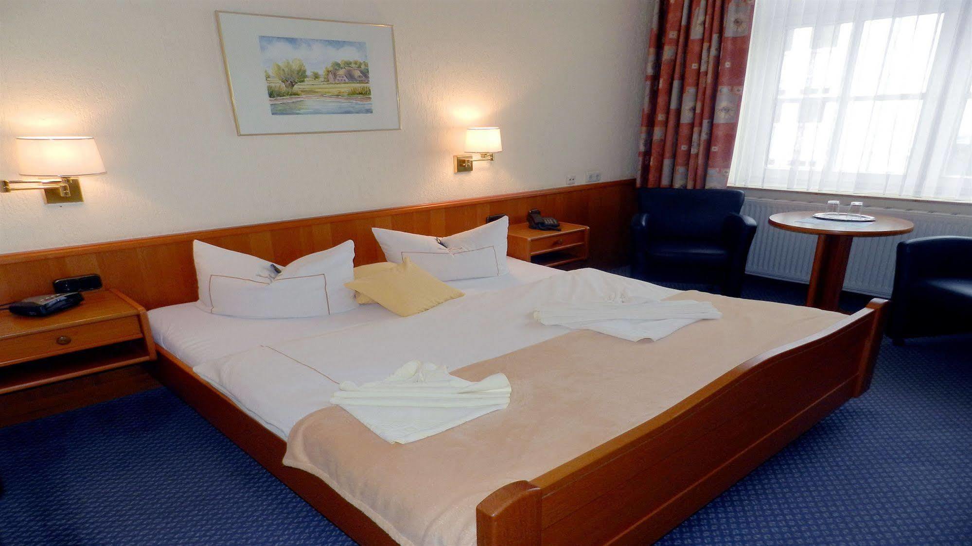 Hotel Deutsche Flagge Binz Bagian luar foto