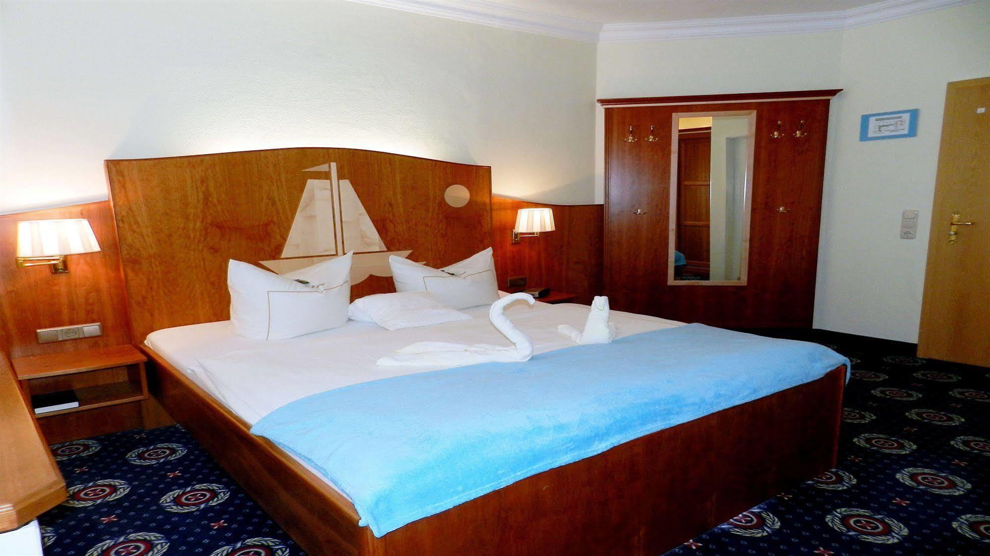 Hotel Deutsche Flagge Binz Bagian luar foto